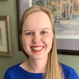 Headshot of St. Louis Reiki practitioner Sarah Van Dyk